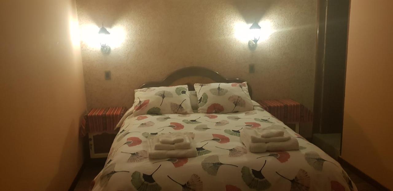 Hostal Utama Comunidad Yumani Екстер'єр фото